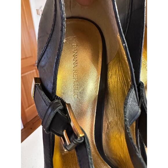 Banana Republic Classic Women's 7.5 Black Gold Mary Jane 3" Heel Shoe - Picture 6 of 8